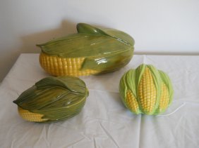 SHAWNEE CORN CERAMIC SET ,2 COVERED SERVERS,WALL PO: 5 PC ,SHAWNEE CERAMIC CORN COVERED SERVERS AND WALL POCKET.