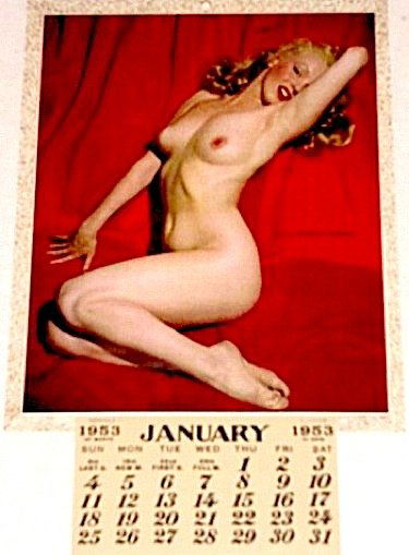 1953 MARILYN MONROE CALENDAR GOLDEN DREAMS PINUP LITHO: This is a vintage authentic original famous Golden Dreams calendar posed by Marilyn Monroe, photographed by Tom Kelly. IMPRINTED: Posed By Marilyn Monroe ~ Golden Dreams ~ Made In USA ~ Complete 12 mo