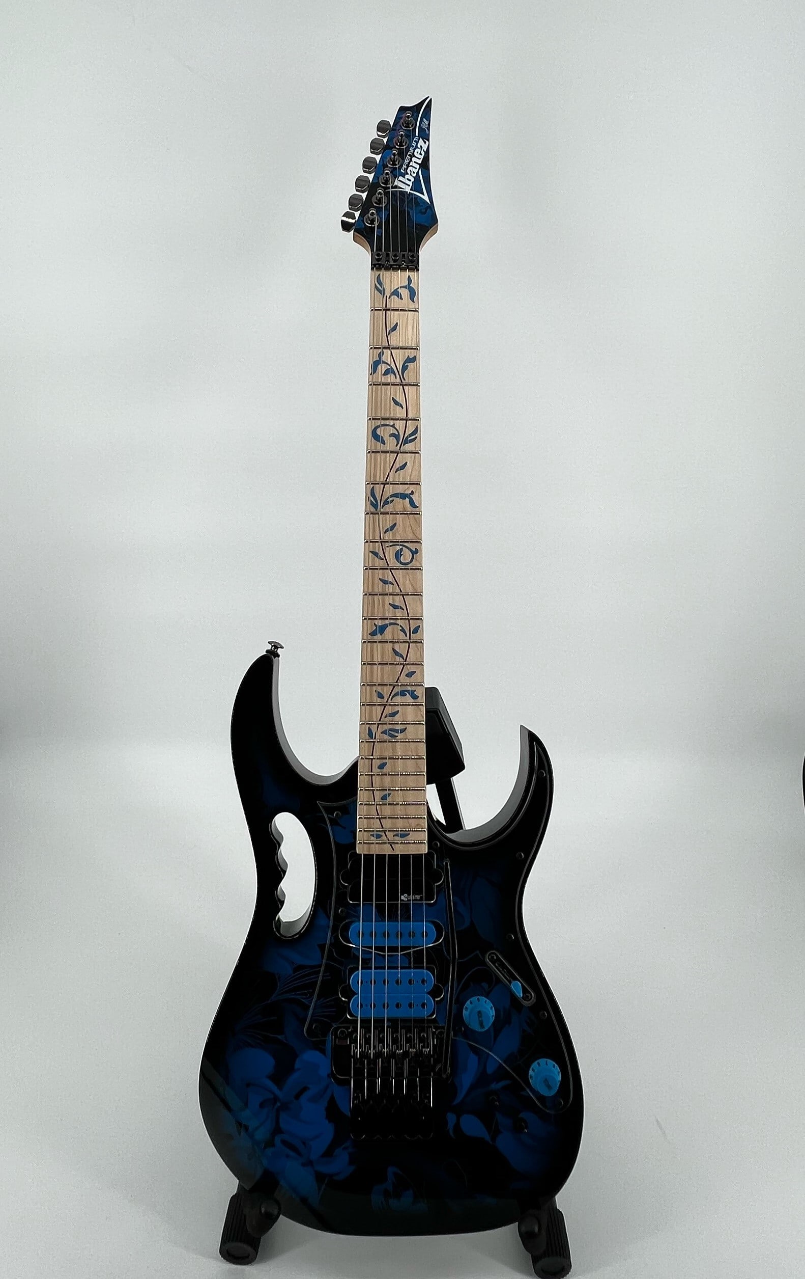 2015 Ibanez JEM77P Steve Vai Signature Premium Series Electric Guitar (1 of 7)