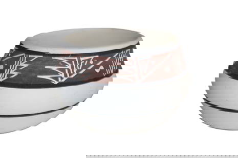 Yolanda T. Nez, Navajo Pottery Bowl, Signed, Pottery, Native American, Tribal Art, Clay Pigment: Artist: Yolanda T. Nez Description: Yolanda T. Nez "Navajo Pottery Bowl" is an au