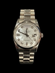 Rolex Day-Date 36 /18K white gold,factory diamond dial, Mother of Pearl,118209