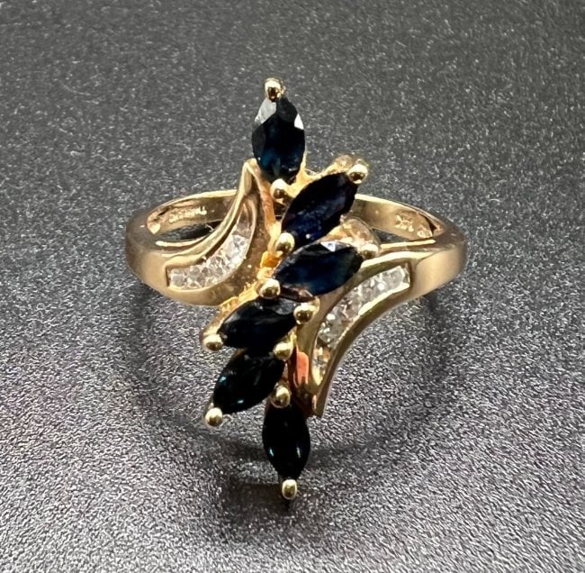 14k Gold Diamond Sapphires signed Thailand: Description: 14k Gold Diamond Sapphires signed Thailand. Size 6.5. 3.6 grams. Dimensions