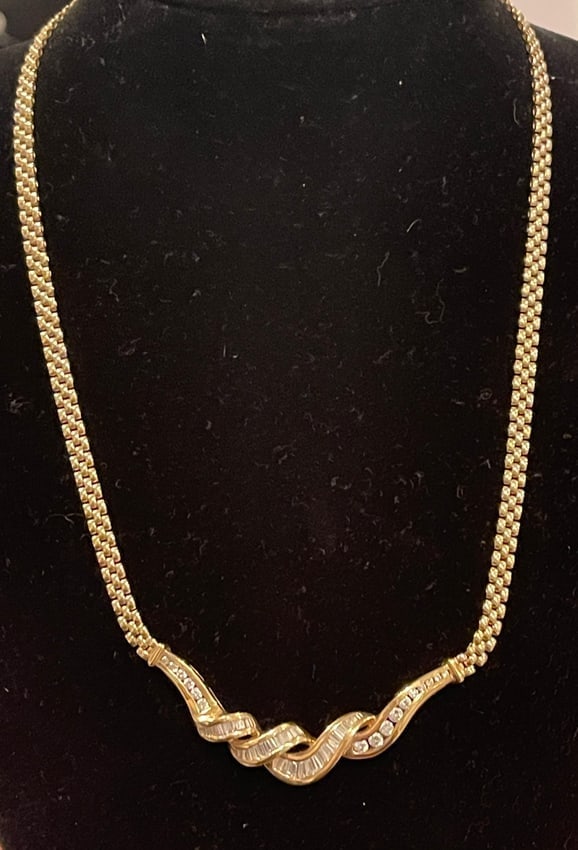 18K Gold Diamond Necklace (1 of 3)