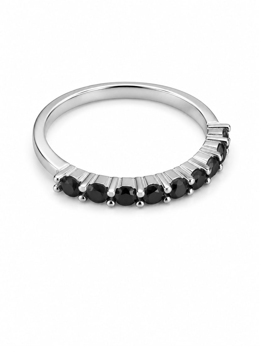 Black Onyx 925 Silver Graduated Band Ring: 925 silver ring featuring a graduated row of round-cut black onyx stones across the front of the band. The stones are individually prong-set, creating a sleek, elegant design with a bold black-and-sil