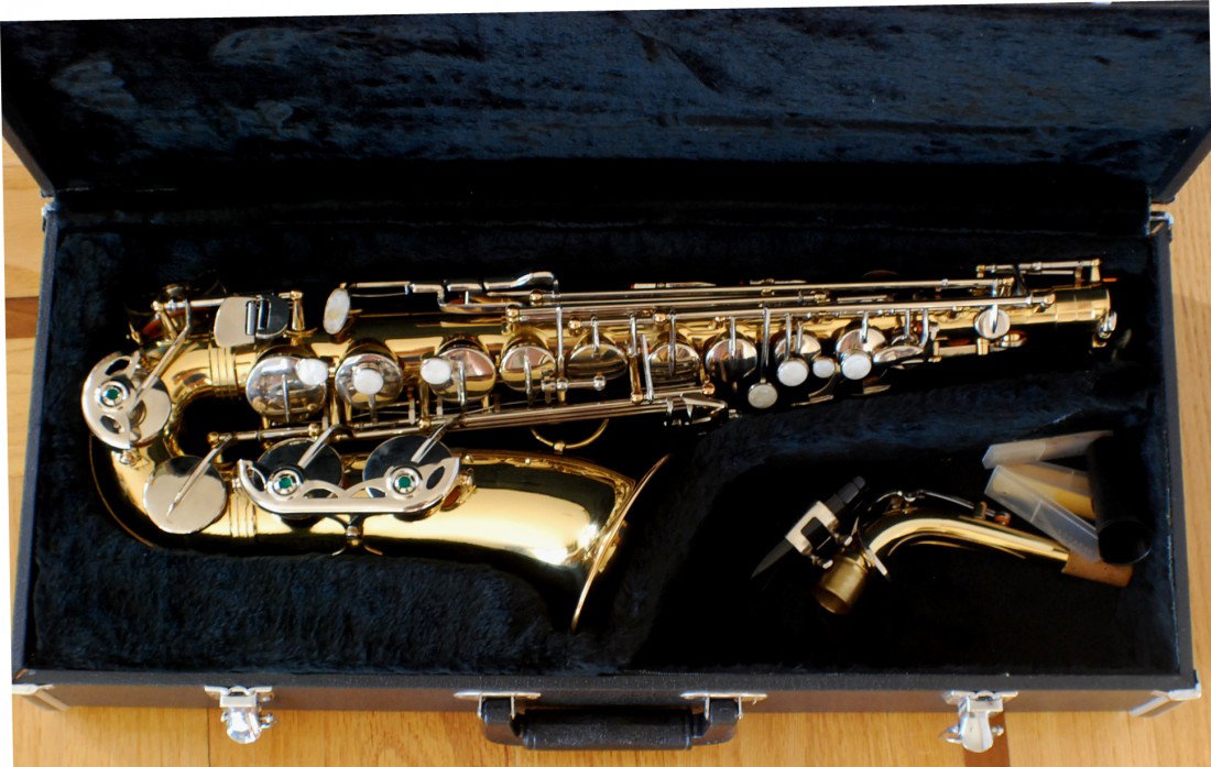 VESPRO Saxophone: VESPRO Saxophone