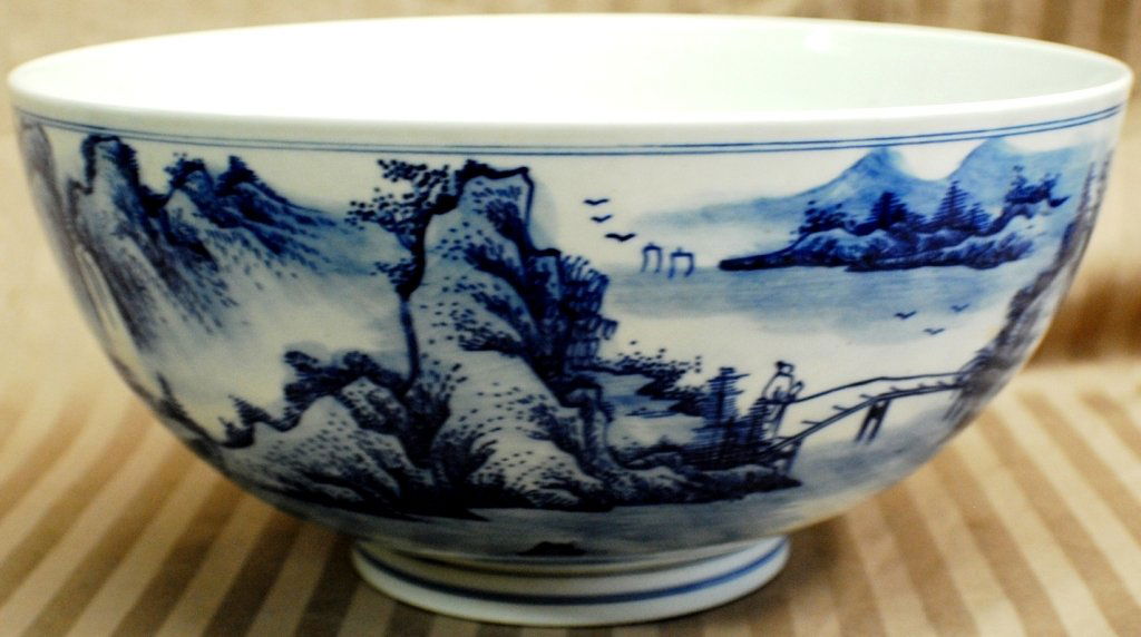 Chinese Da Qing Qianlong Nian Zhi Blue and White M: Chinese Da Qing Qianlong Nian Zhi (Great Qing Qianlong Period Make) Blue and White mixing bowl, diameter 10 ½”, 5” tall. Marked on the bottom