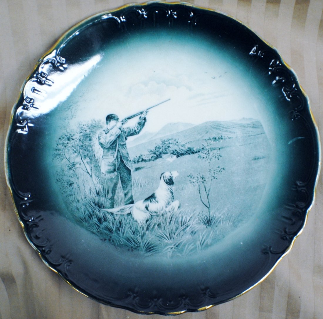 1907 Buffalo Pottery plate “The Gunner”: Buffalo Pottery plate “The Gunner. 9” diameter, marked on the back. Circa 1907 - 1910