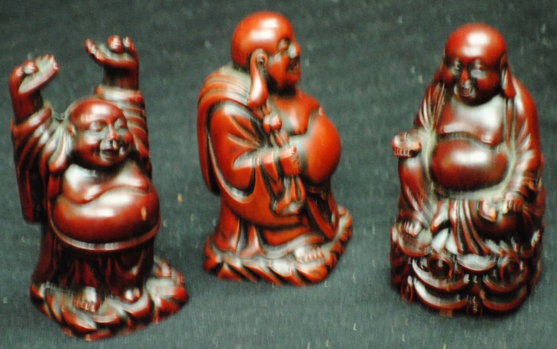 3 Chinese faux cinnabar Buddha miniature figurines: 3 Chinese faux cinnabar Buddha miniature figurines