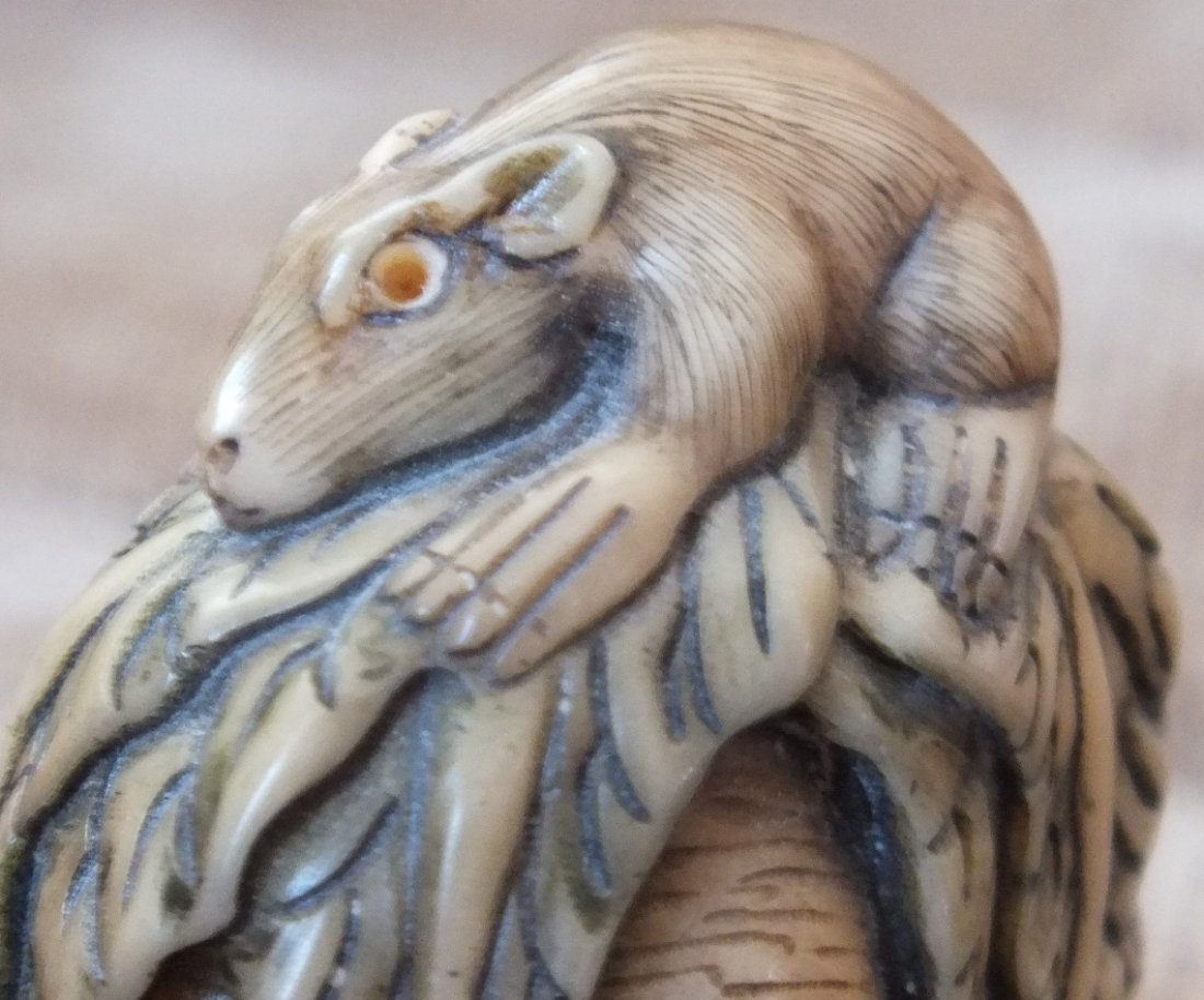Ox-Bone Netsuke - 8