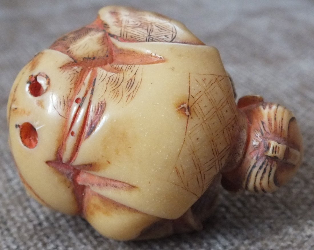 Ox-Bone Netsuke - 8