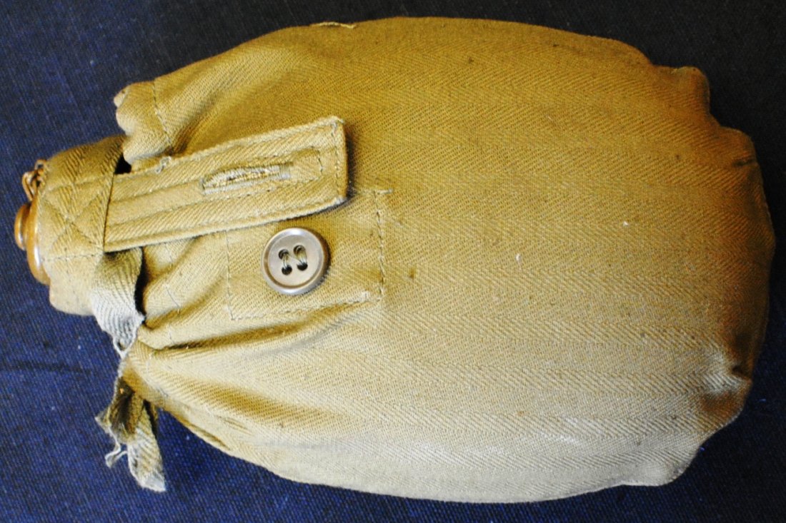 Soviet Army soldier’s flask: Soviet Army soldier’s flask