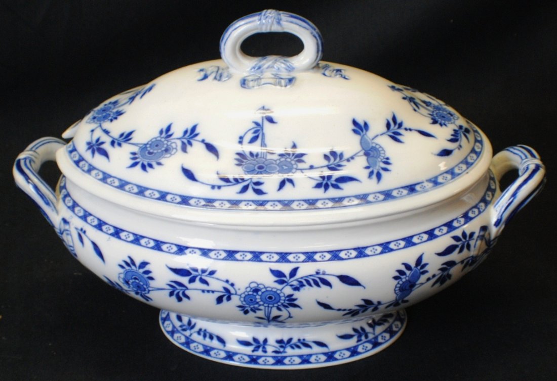 1871 Minton blue and white tureen: 1871 Minton blue and white tureen 14 ½” x 9”, 10” tall with lid. Marked on the bottom
