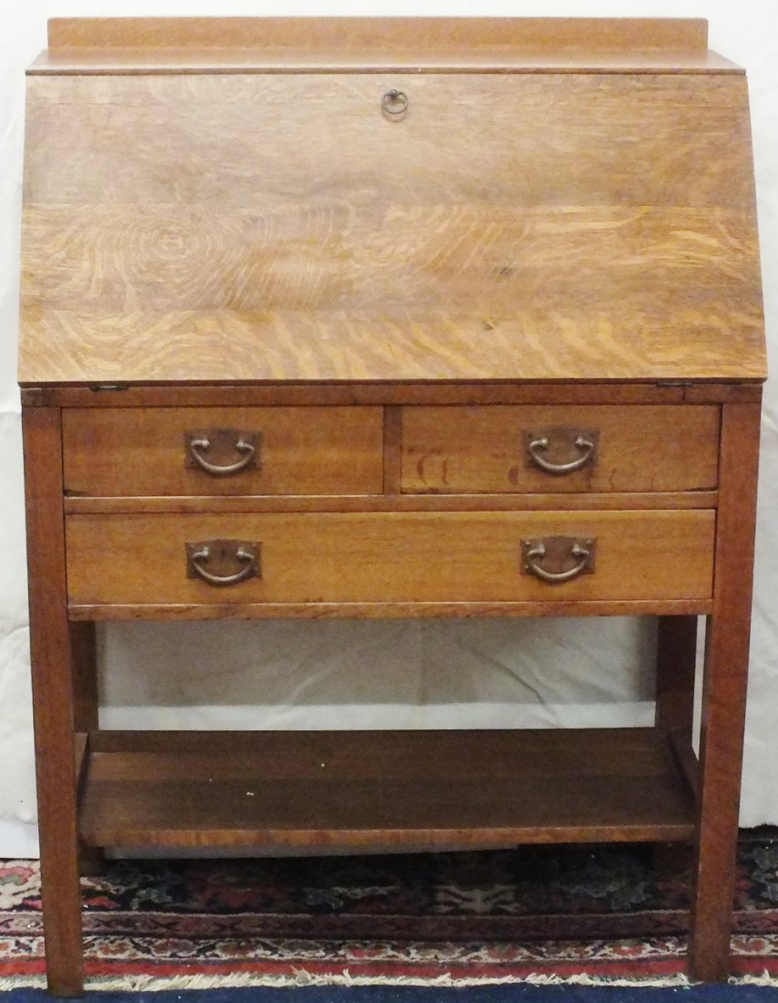 Gustav Stickley front drop desk: Gustav Stickley front drop desk. Signed inside one draw, Circa 1904 - 1912