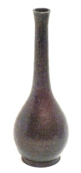 1800's Pairpoint Limoges porcelain inkwell: 1800's Pairpoint Limoges porcelain inkwell 3 1/2" x 3 1/2" x 2 1/4", weight 7 oz. Marked on the bottom