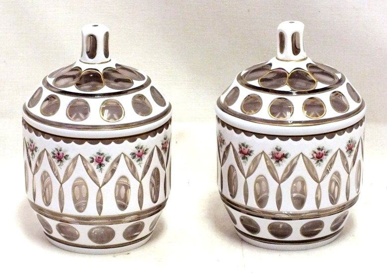 Pair of Bohemian cut crystal jars (1 of 7)