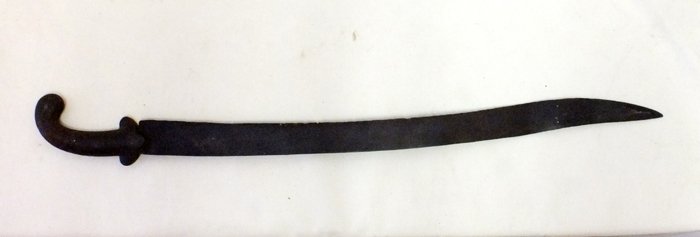 Antique oriental Asian sword (1 of 8)