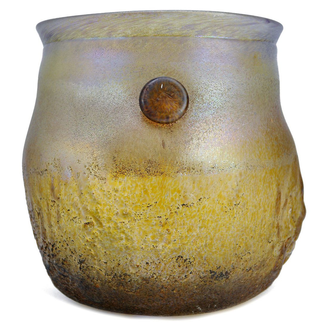 SKÅL, glas, unikat av BERTIL VALLIEN, Kosta Boda: Oregelbunden form. Gulbrun och skimrande färger med spräckliga inslag. Undersida signerad "BODA UNIK 2840 B. VALLIEN". Inga anmärkningar. Höjd 18, diameter 16 cm.