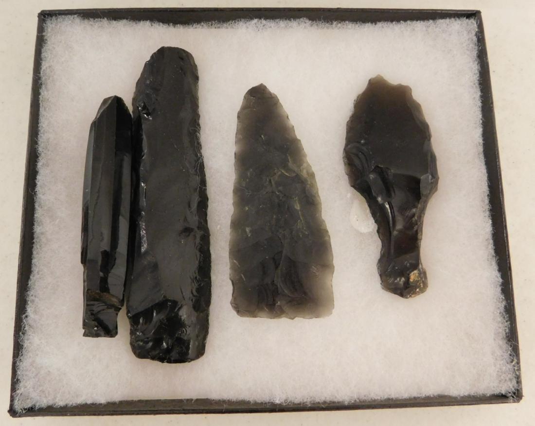 Pre-Columbian Obsidian Collection: Pre-Columbian Obsidian Collection, c. 1000 years old. Made of obsidian, the items are 3" to 4" long. From Oaxaca, Mexico. 1 nice core, scrapers and blades. Condition: As found, see images. Shipping: $