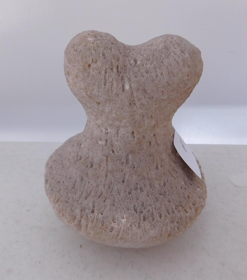 Hawaiian Poi Pounder: Hawaiian Poi Pounder, pre-Cook period. Made of petrified coral, the item measures 4" x 4.5" tall. Hawaiian. Rare old item. Condition: Good, see images. Shipping: $22.50 w/insurance and signature.