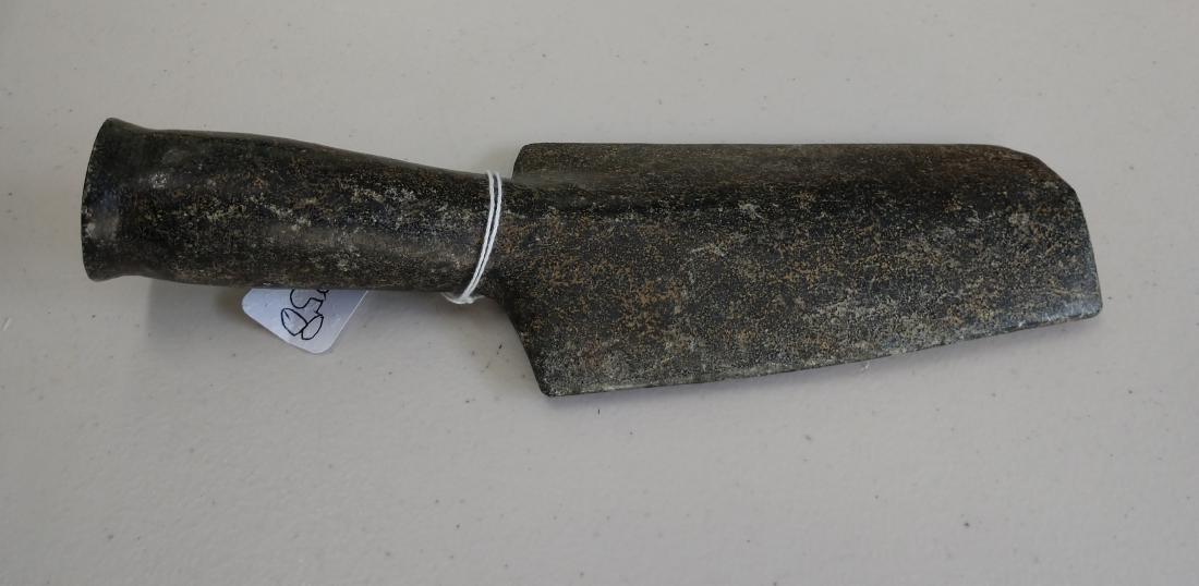Angle Pipe: Angle Pipe, pre-historic item. Made of steatite, the item measures 10" x 3". North Carolina. Nice polish. Condition: Good, minor nicks, see images. Shipping: $24.50 w/insurance and signature.