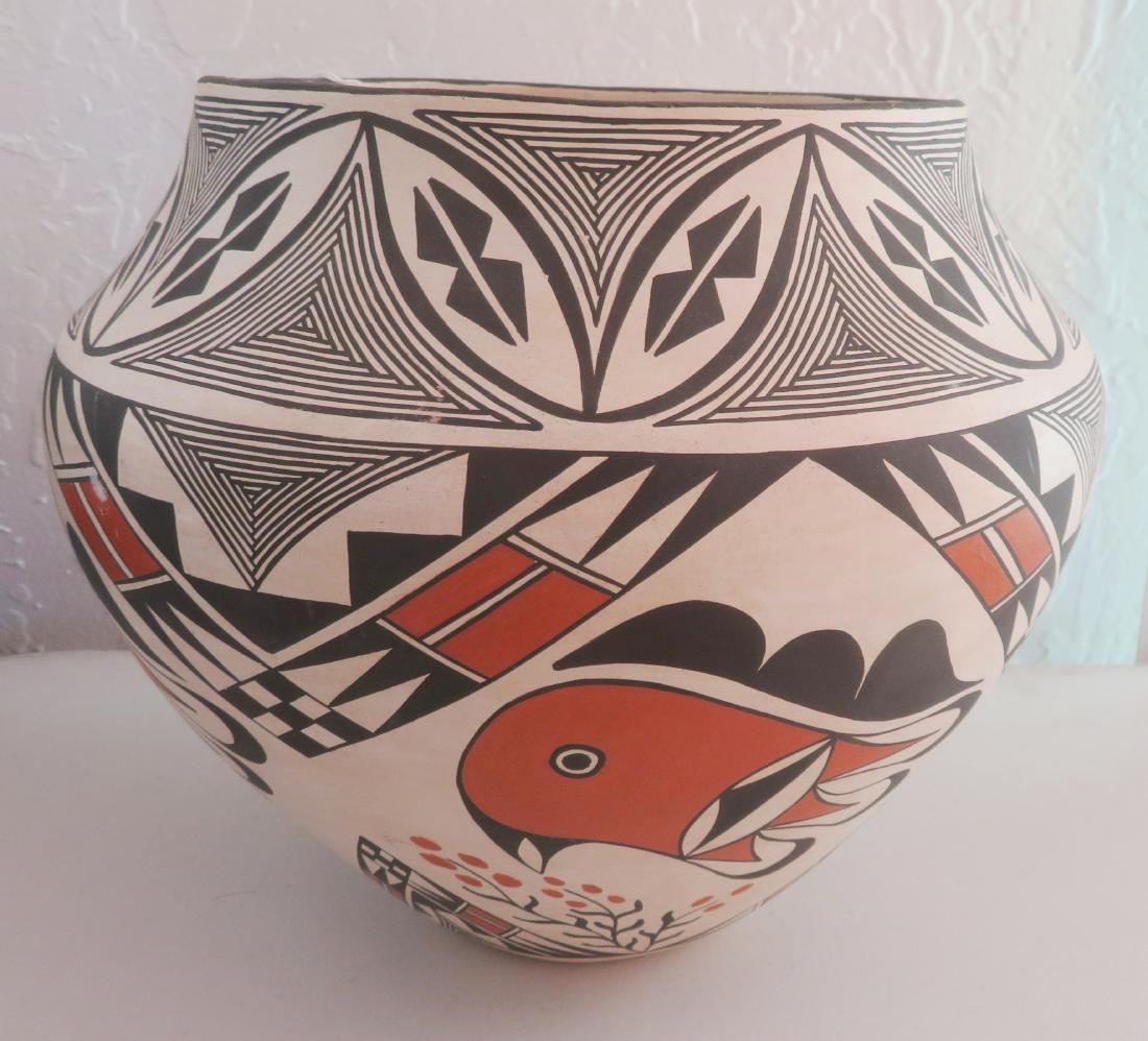 Acoma Figured Olla: Acoma Figured Olla, modern item. Made of clay and paint, the item has a 7" opening, 3" base, stands 8 1/2" tall, and is marked 34 oz. Ernestine Kie, Acoma, New Mexico. Nice size to this pretty display