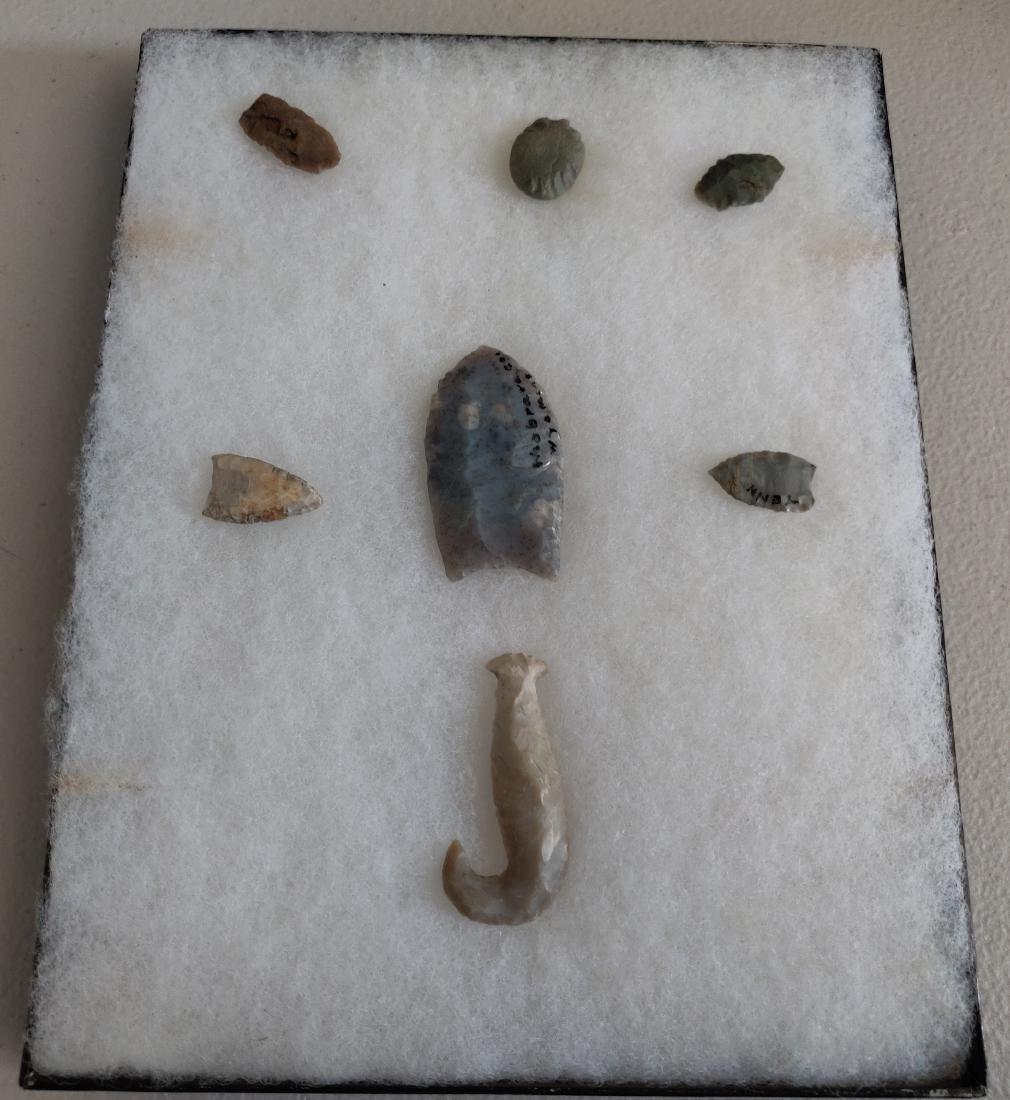 Fluted Agate Folsom Point w/Collection: Fluted Agate Folsom Point w/Collection, historic to paleo periods. Made of agate, the Folsom point measures 2 1/4". Folsom point is from Wyoming, California artifacts. Folsom point is from the G. E. V