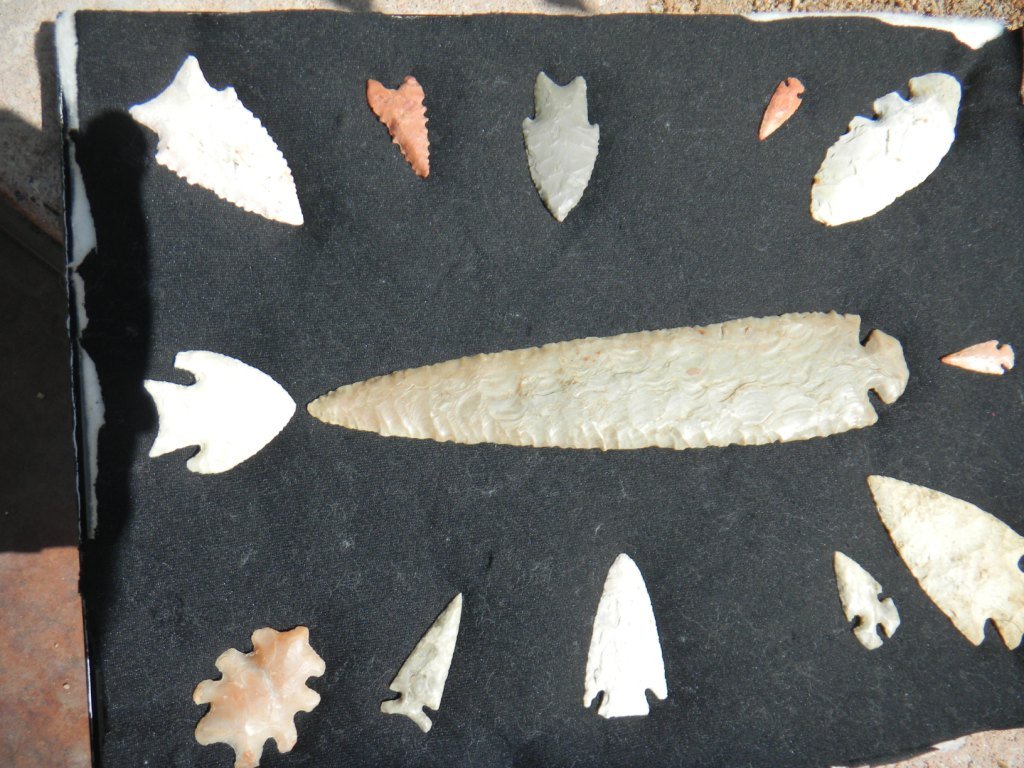 Arrowhead points - 2