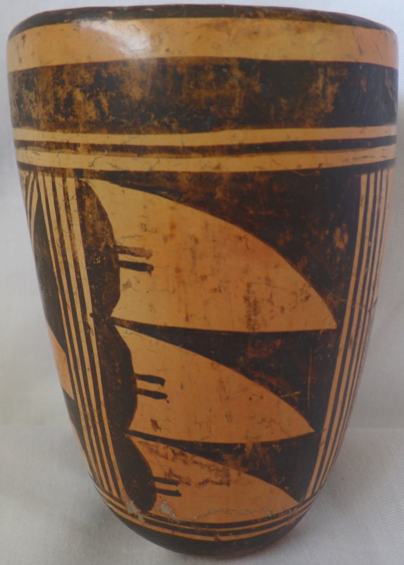 Old Hopi Cylinder: Old Hopi Cylinder circa 1920-30. Made of clay and measuring 4" x 2.5". Burned orange, beige and brown colors. From the Richardson collection. Hopi tribe, north-central Arizona, USA. Condition: Has a c