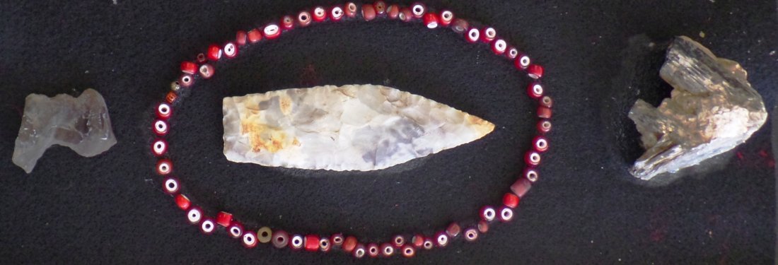 Nebo Hill Flint Spear: Nebo Hill Flint Spear approx. 2500 years old. This 3 color chert spear is approx. 4" x 1 1/2" and is from Central Missouri. It may have been rechipped in ancient times. Lot also includes white hearts 