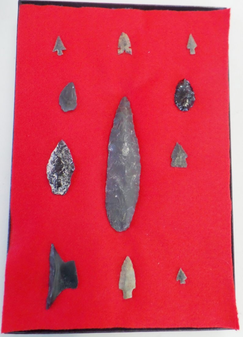 Prehistoric Obsidian Points: Prehistoric Obsidian Points from the Paleo to Archaic period. Items are made of obsidian and basalt. Points are 1/2 to 5 1/4 inches. The points are from a long-time collector and came from Klamath Fal