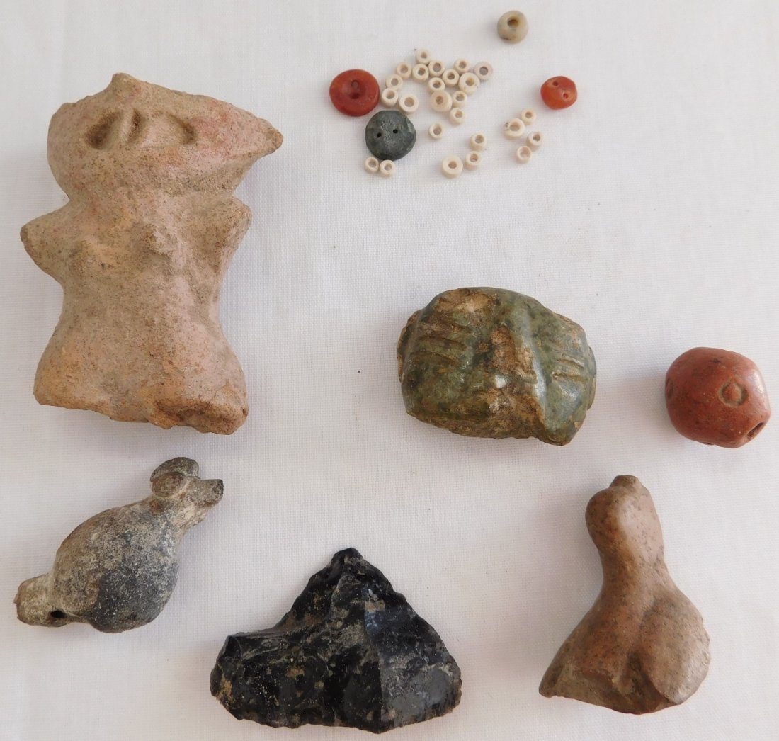 Authentic Pre-Columbian Artifact Collection: Authentic Pre-Columbian Artifact Collection. Consisting of jade, obsidian, clay, shell and stone, thse items are from Central Mexico and measure 3 to 1/8 inches. The highlight of this collection is a