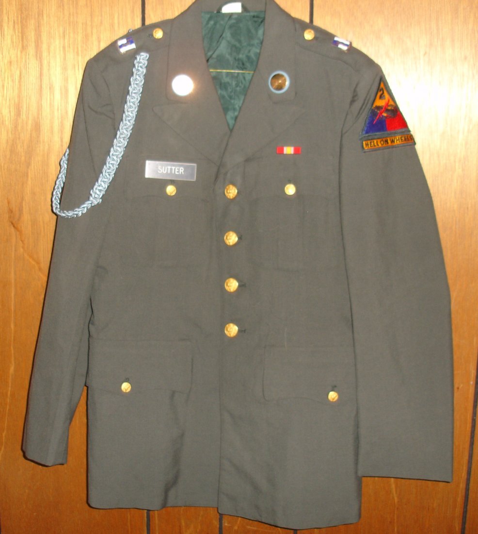 US Army Jacket Light Blue Braid: well decorated- 2ns Armored Division Hell on Wheels, National Defense Medal