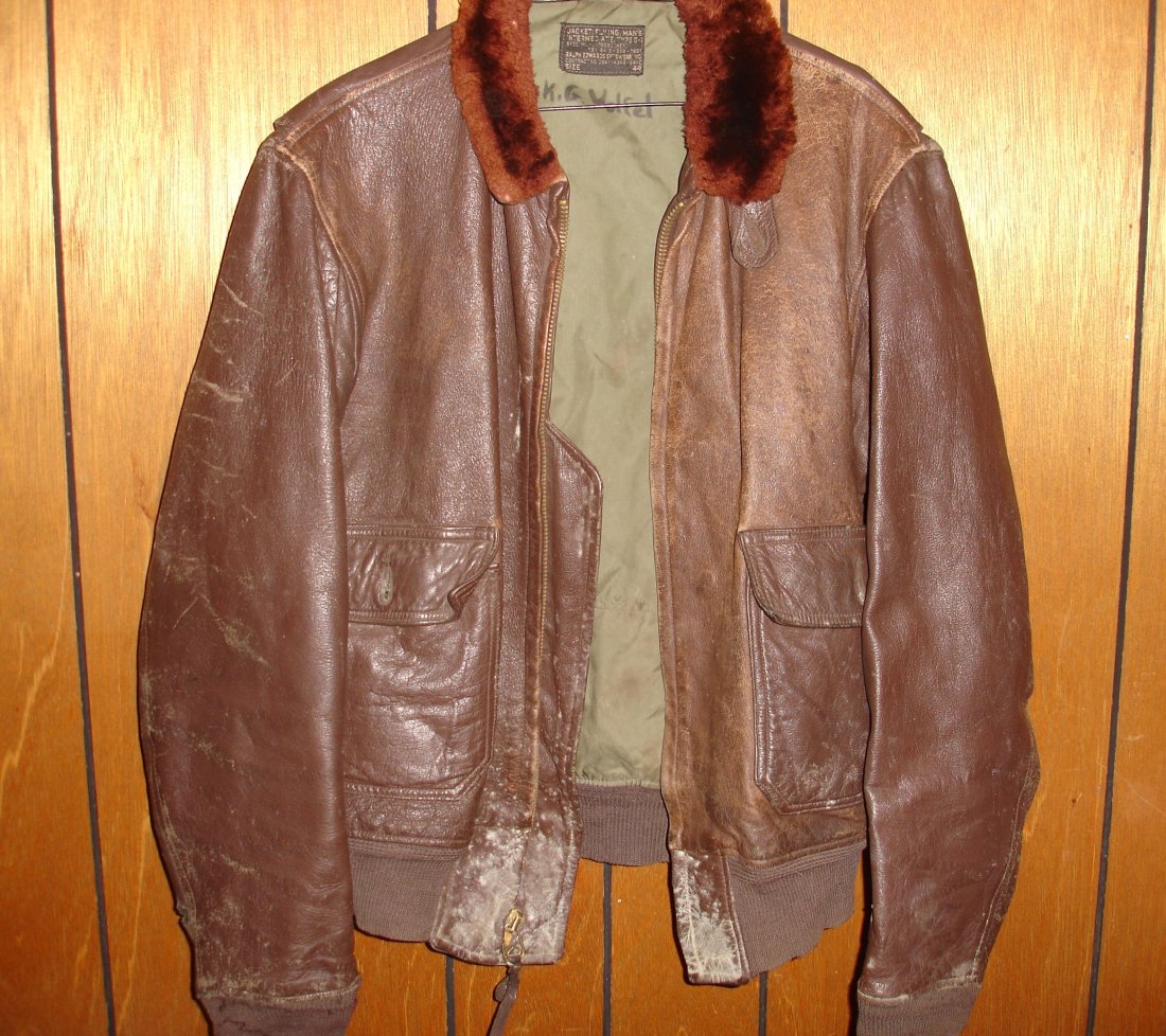 US Navy Leather Bomber Jacket: Vietnam era or little earlier, jacket, flying, mans Intermdiate Type G 1, sz 44 KGW estate