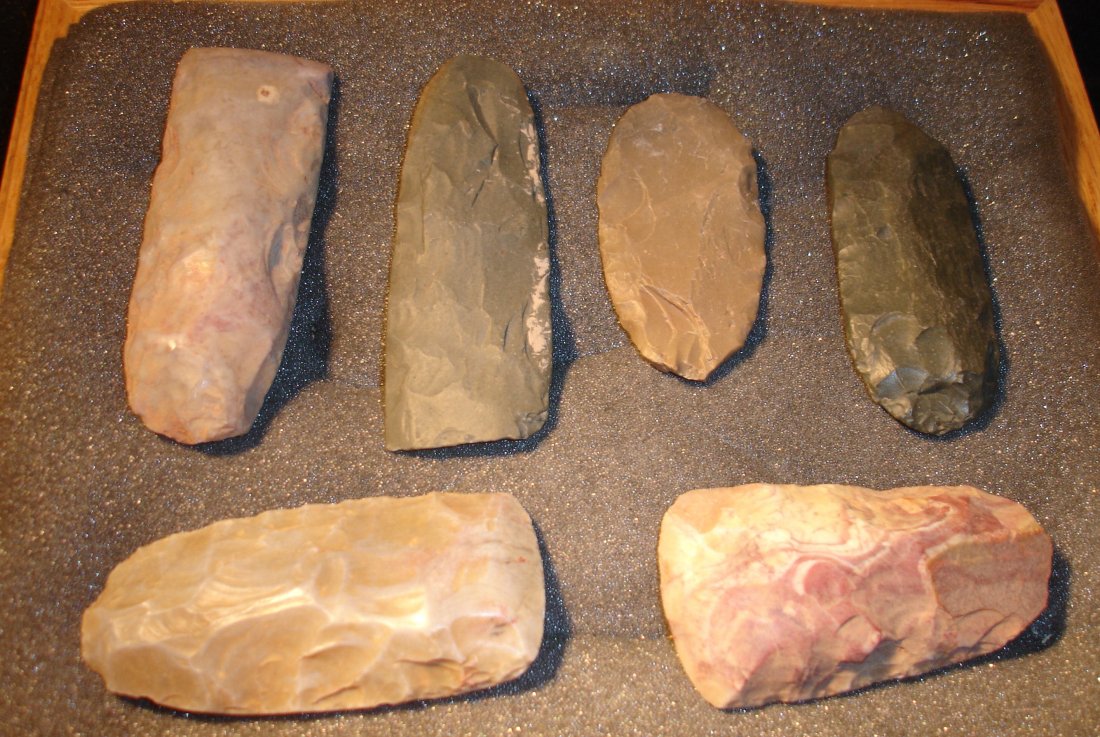 6 Stone Celts, Adz, tools: 6 stone celts, tools, longest 4 5/8”, origin & age unkown, possible repro?