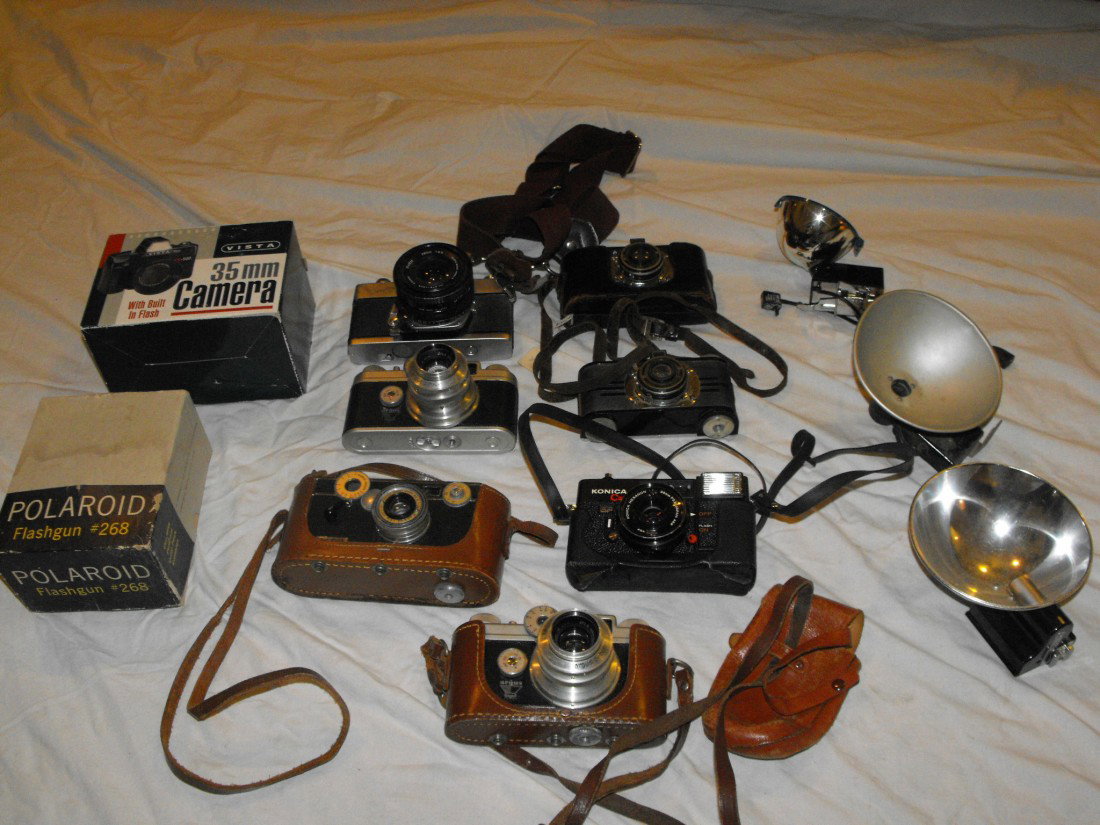 Lot of Cameras: Large collection of cameras & accessories