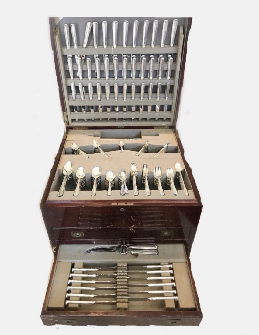 236 PC. CARTIER STERLING SILVER FLATWARE SET