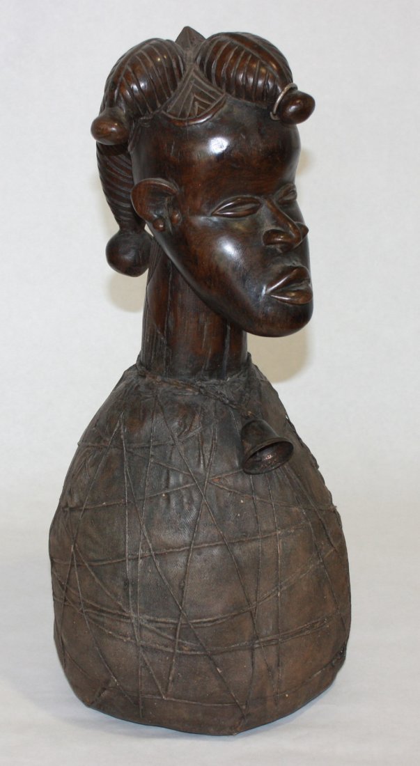 STYLE OF KISSI PEOPLE LIBERIA