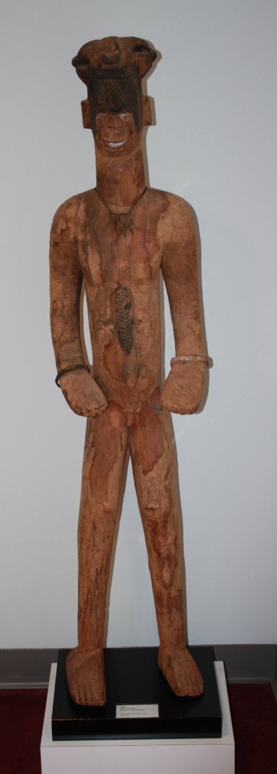 MALE ANCESTRAL GUARDIAN FIGURE - CARVED WOOD (1 of 1)