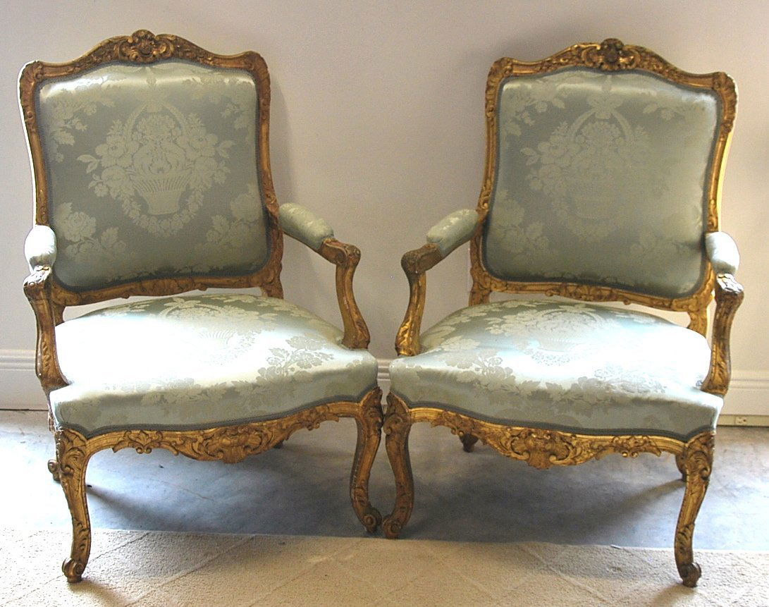 VERY FINE PAIR OF PARCEL-GILT ARM CHAIRS (1 of 5)