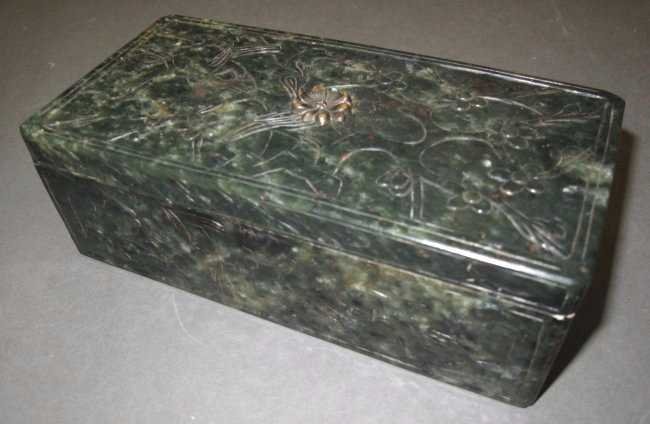 CHINESE SPINACH JADE LIDDED BOX (1 of 4)