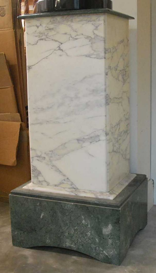 PAIR OF LARGE MARBLE PEDESTALS, 20TH CENTURY (1 of 1)
