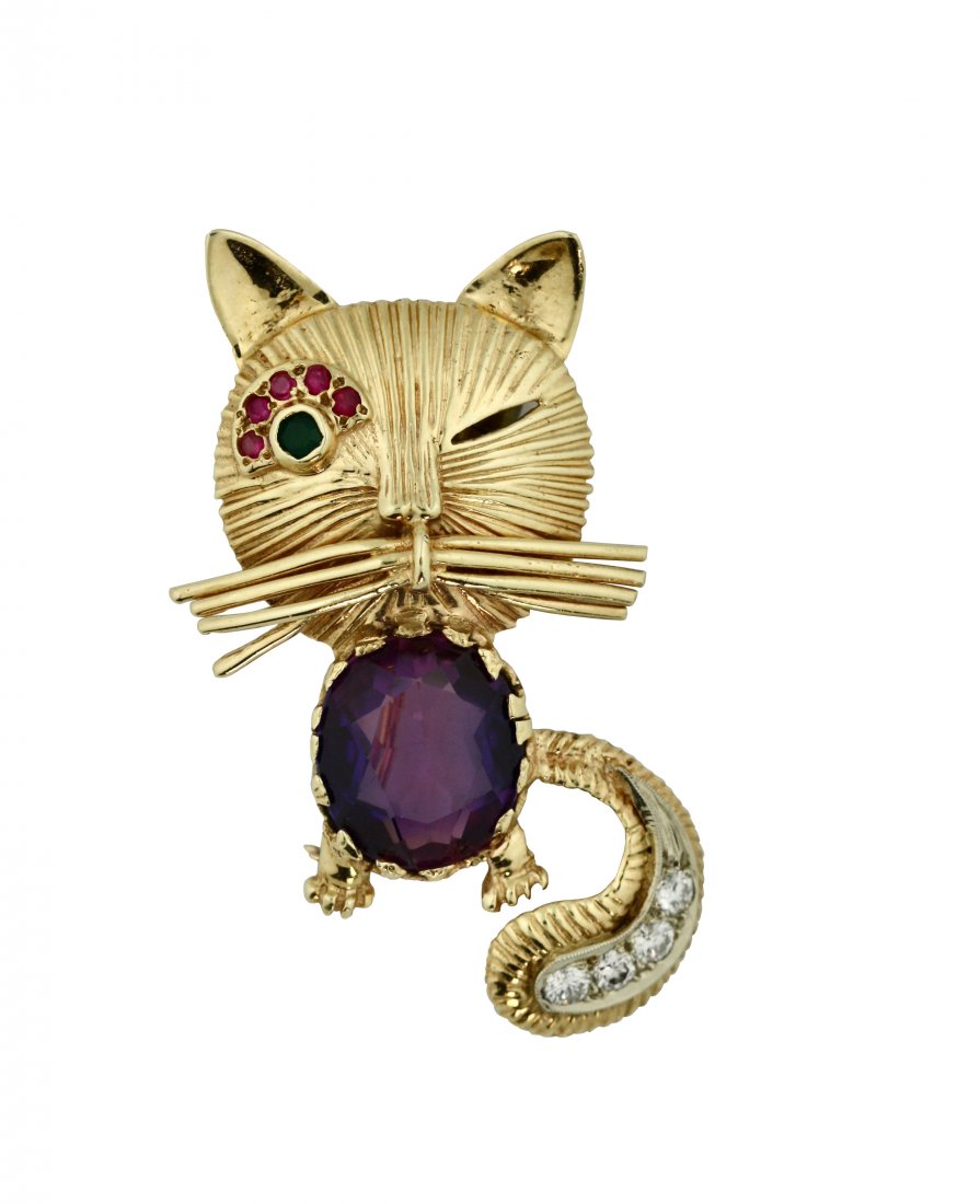 14K Gold, Amethyst and Diamond Cat Brooch: 14K Gold, Amethyst and Diamond Cat Brooch gross weight approximately 7 dwts, DIMENSIONS length 5 cm. SHIPPING Free Shipping Express to Continental US, arrives in 5 to 6 days.