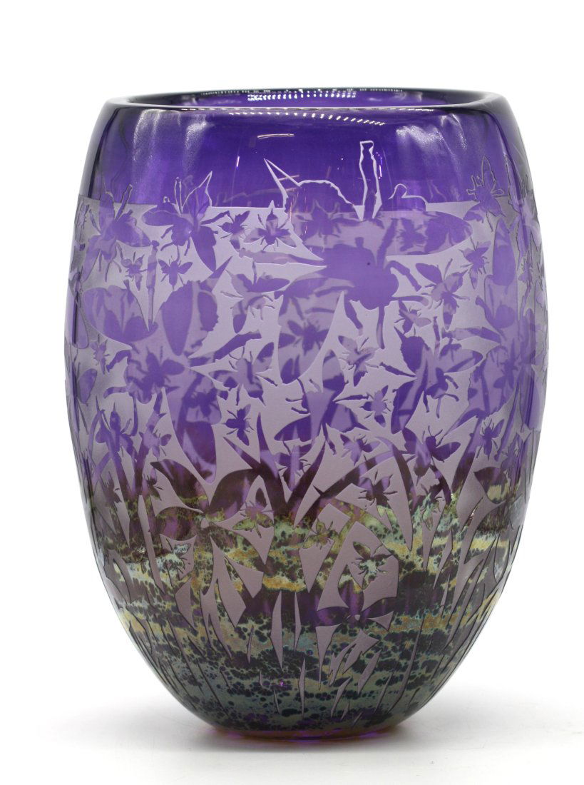 Duncan MCCLELLAN (XX-XXI) Blown and Sandblasted Glass Vessel: Duncan MCCLELLAN (XX-XXI) Blown and sandblasted glass vessel, "BEES IN DUNCAN'S GARDEN" Height 12 1/4 in. (31 cm.) signed in script: Duncan McClellan