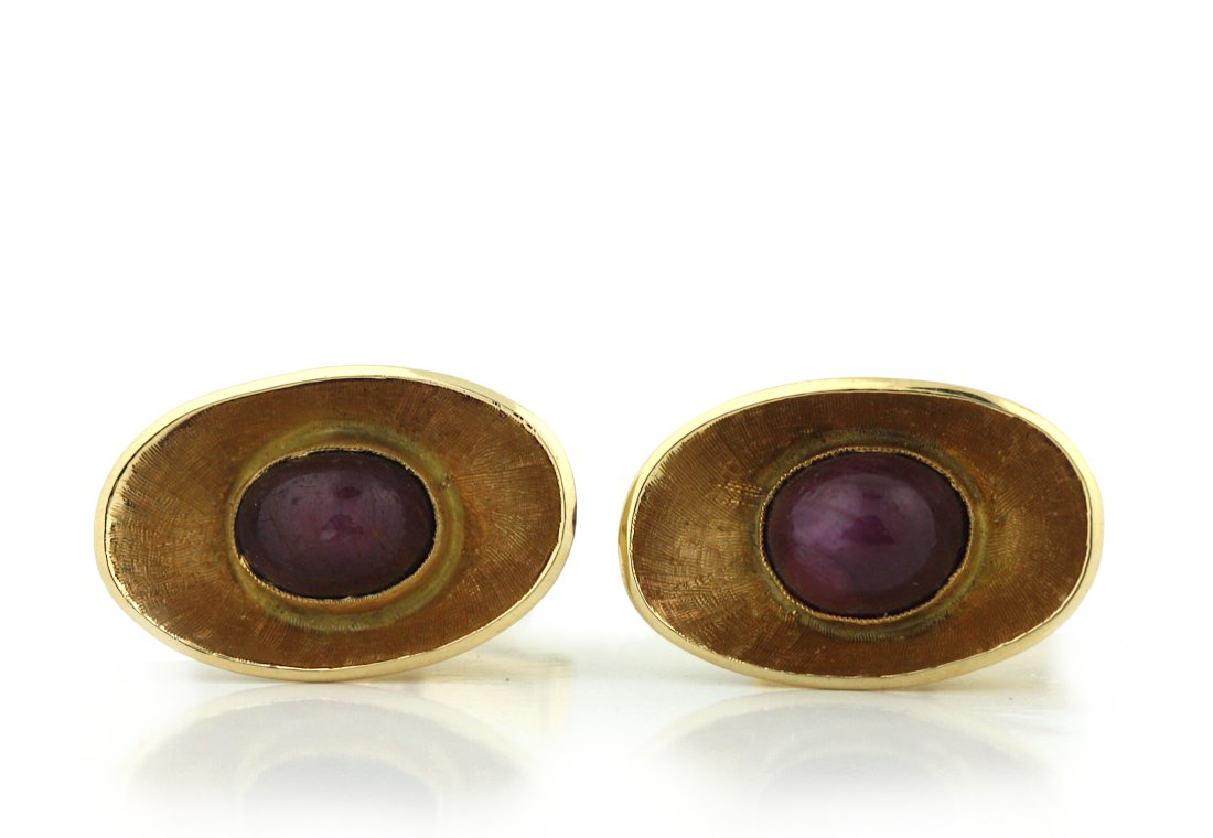 Pair of Star Rubies Cufflinks (1 of 8)