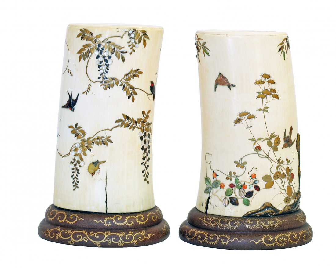 PAIR OF JAPANESE SHIBIYAMA IVORY TUSKS, MEIJI PERIOD: A PAIR OF JAPANESE SHIBIYAMA IVORY TUSKS, MEIJI PERIOD (1868-1912) With inlaid semi-precious stones, on lacquer bases. Height 4.5in. (11.43cm.)