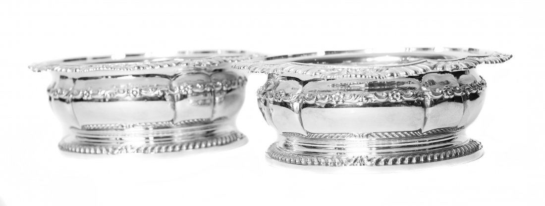 PAIR TIFFANY & CO. SILVER PLATED WINE COASTERS: PAIR TIFFANY & CO. SILVER PLATED WINE COASTERS Circa 1907-1938. Signed TIFFANY & CO., 7187 MAKERS 75, SILVER SOLDERED FR. Diameter 7 inches.