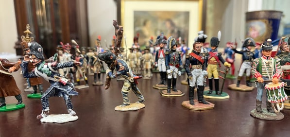 Collection of Vintage Painted Lead Soldiers