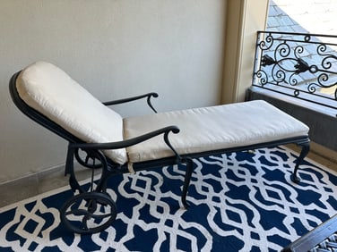 Pair of Patio Reclining Lounge Chairs