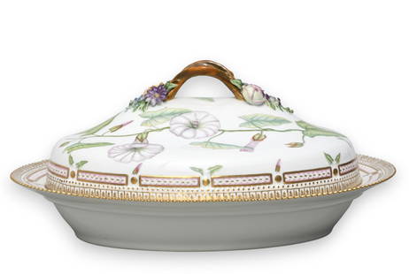Royal Copenhagen Flora Danica Porcelain Vegetable Bowl & Cover: Royal Copenhagen Flora Danica Porcelain Vegetable Bowl & Cover signed, marked with model and painters marks, each numbered 3567 and with floral title, en suite with prior lots. Length of bowl 15.25