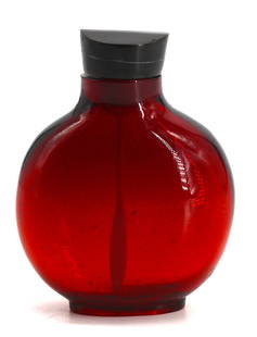 Chinese Garnet-Colored Peking Glass Snuff Bottle